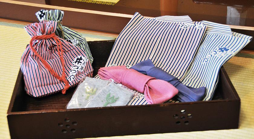 Kasenkyo Izutsuya Hotel Shin'onsen Bilik gambar