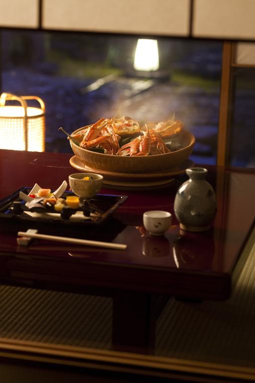 Kasenkyo Izutsuya Hotel Shin'onsen Luaran gambar