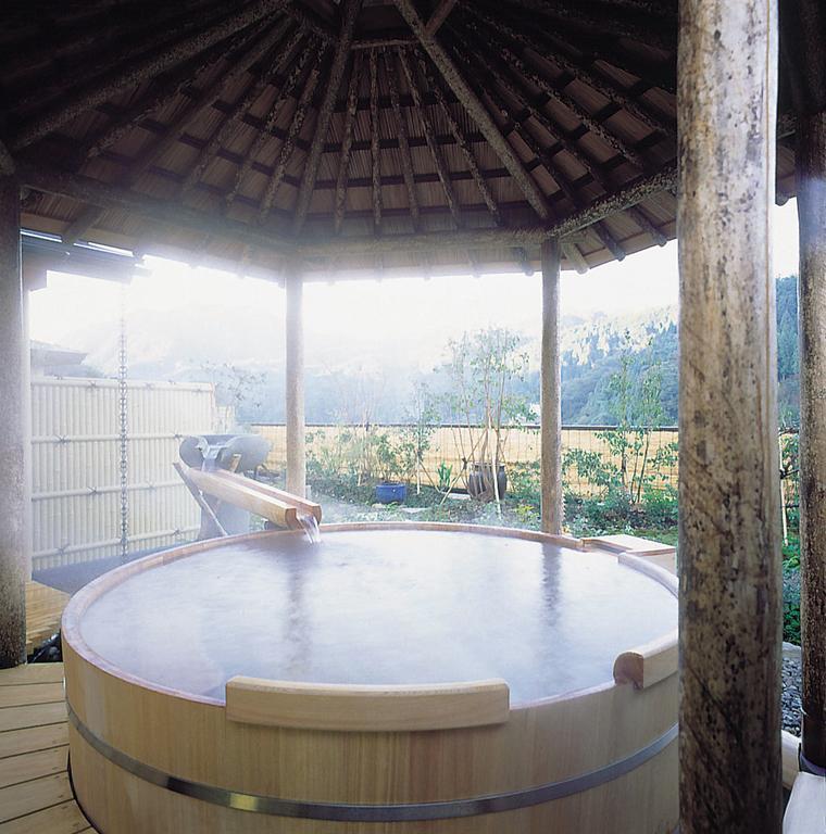 Kasenkyo Izutsuya Hotel Shin'onsen Luaran gambar